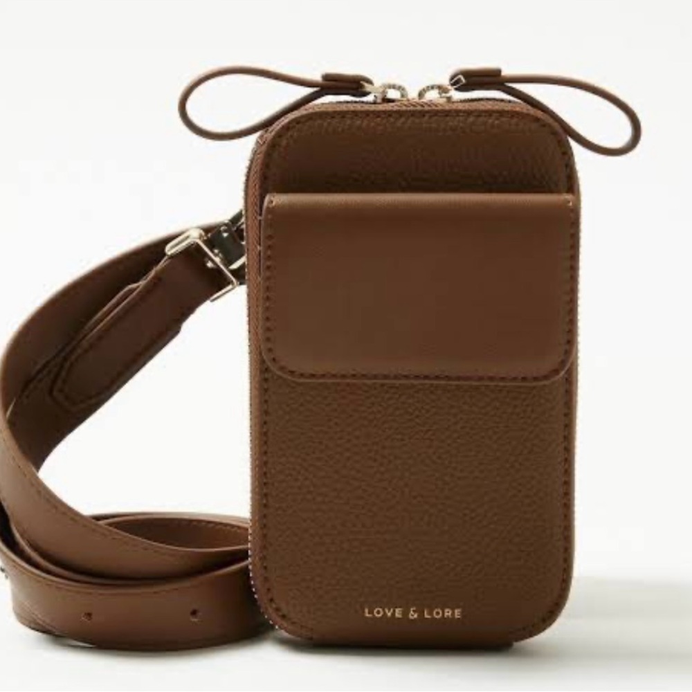 Love & Lore Cell Phone Crossbody Bag Purse Brown